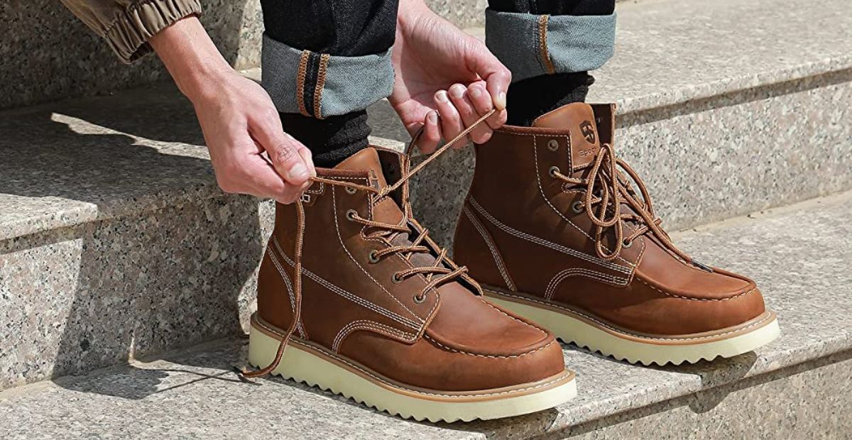 Wolverine Moc-Toe 6 Work Boot- best work boots for men